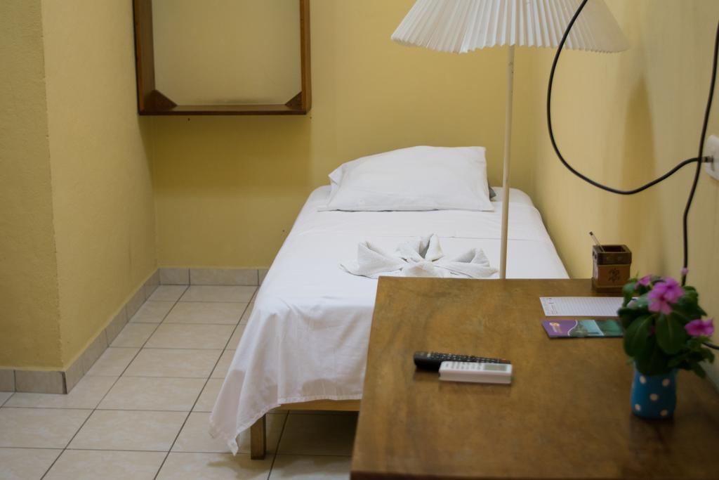 Hotel Valerie マナグア エクステリア 写真